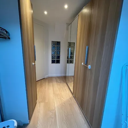 Lejlighed Triplex Hypercentre Dans Securisee Avec Camera Caen