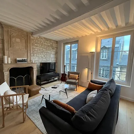 Triplex Hypercentre Dans Securisee Avec Camera Lejlighed Caen
